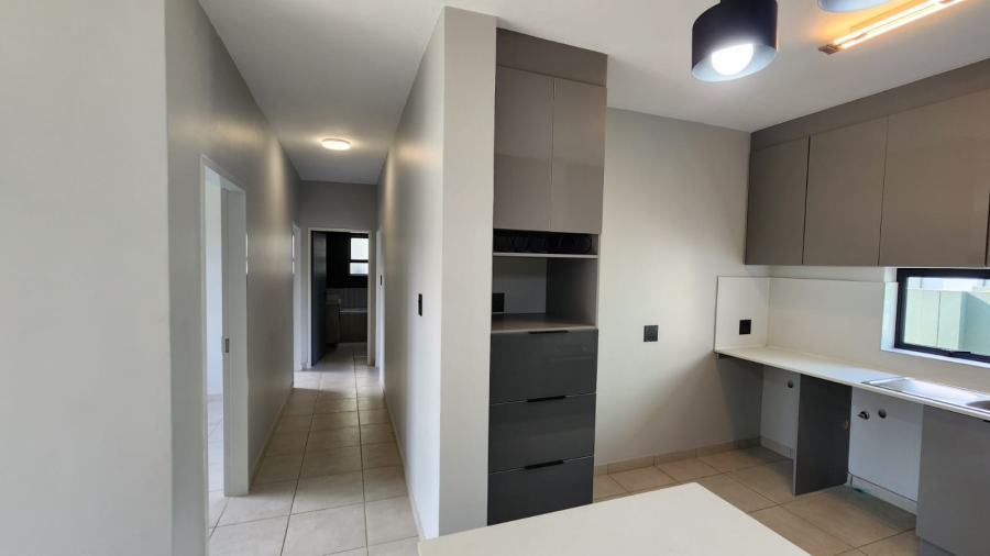 To Let 3 Bedroom Property for Rent in Waterval East North West